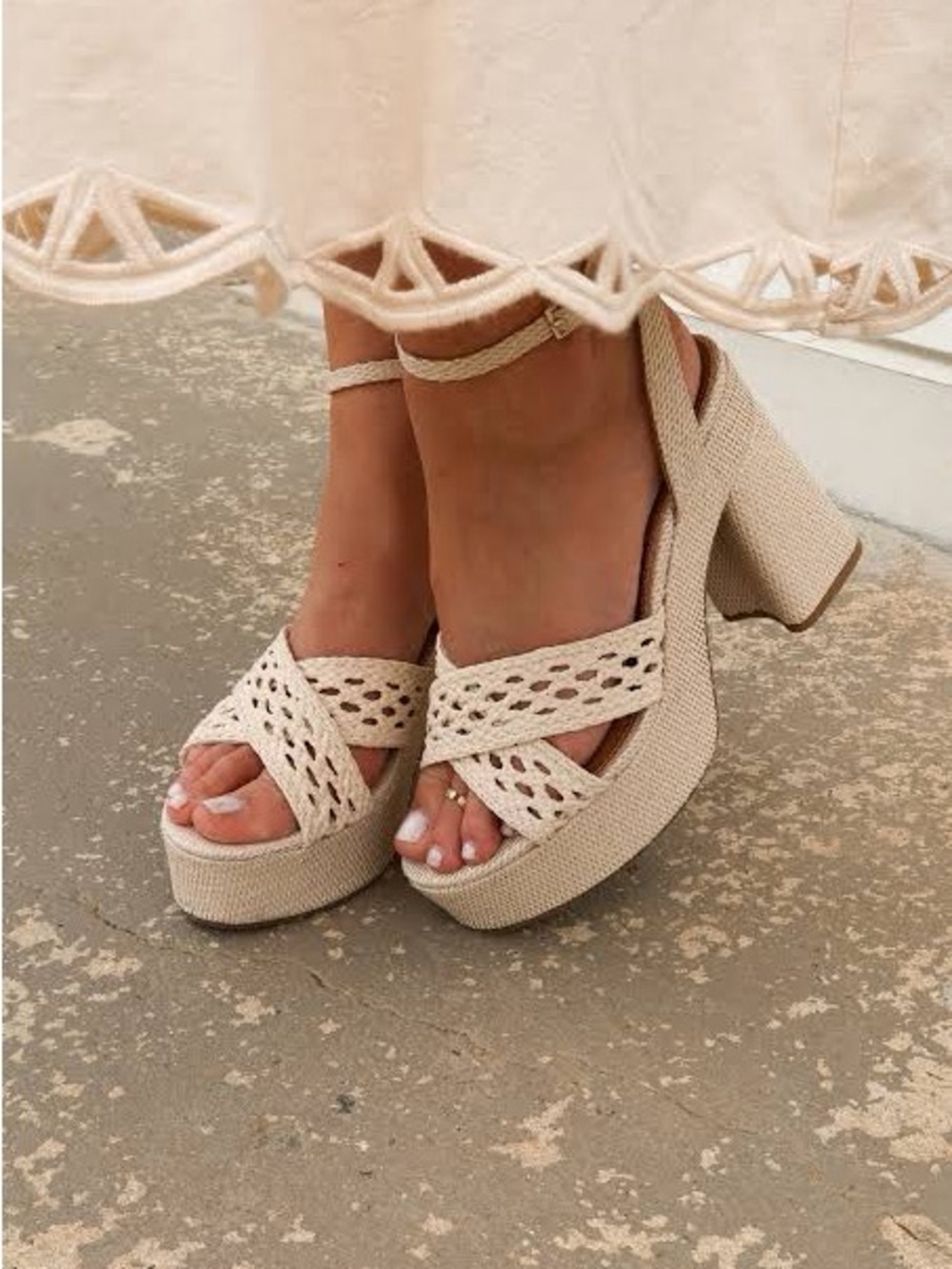 Dolce Vita Platform Sandals Raffia Whisora